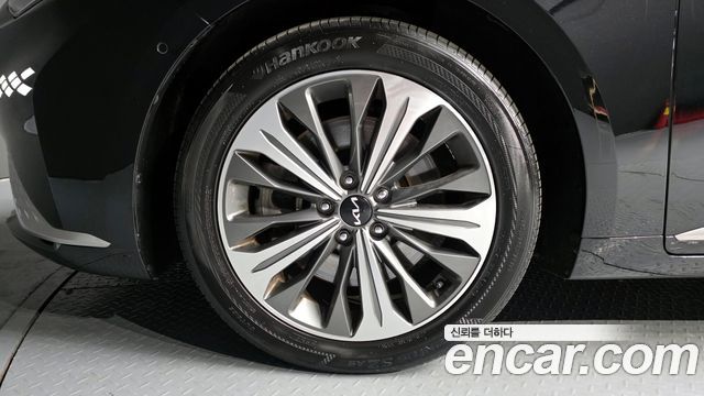 Kia K8 3.5 Gasoline 2WD Signature 2022 — фото 5