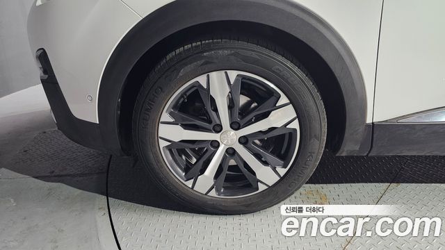 Peugeot 3008 (II) 1.6 BlueHDi Allure 2017 — фото 5