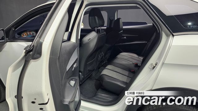 Peugeot 3008 (II) 1.6 BlueHDi Allure 2017 — фото 12