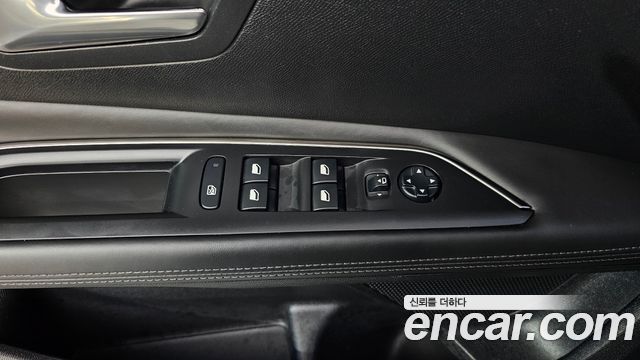 Peugeot 3008 (II) 1.6 BlueHDi Allure 2017 — фото 18