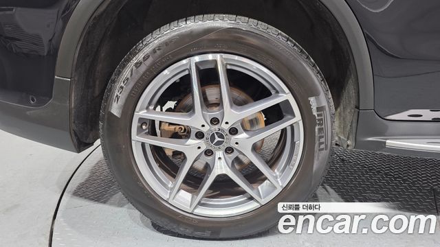 Mercedes-Benz GLC-Class (X253) GLC350e 4MATIC AMG Line 2019 — фото 5