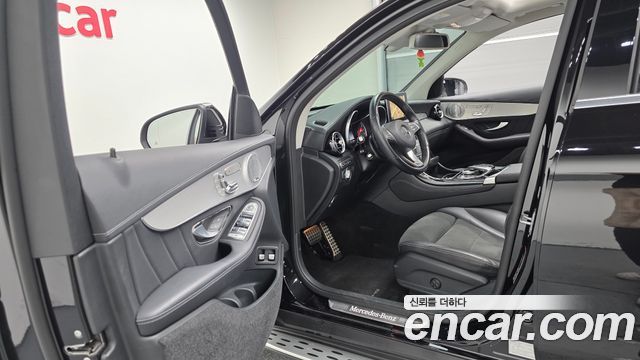 Mercedes-Benz GLC-Class (X253) GLC350e 4MATIC AMG Line 2019 — фото 10