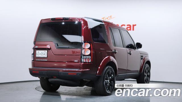 Land Rover Discovery 4 3.0 SDV6 SE 2016 — фото 2