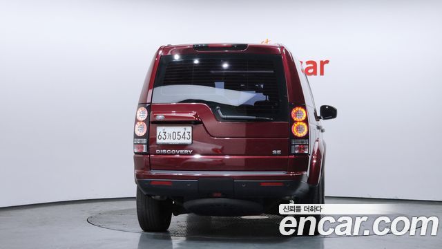 Land Rover Discovery 4 3.0 SDV6 SE 2016 — фото 4