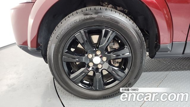 Land Rover Discovery 4 3.0 SDV6 SE 2016 — фото 5