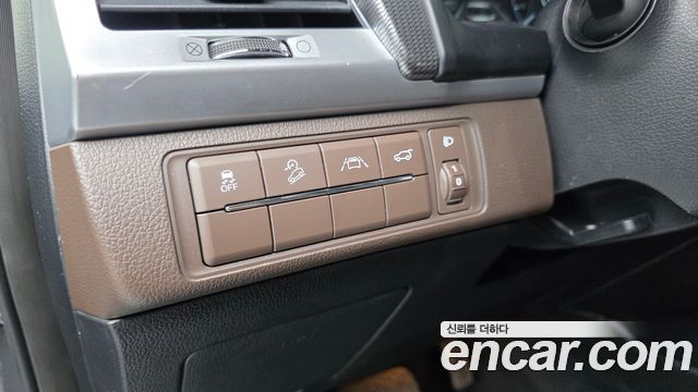 KG Mobility (SsangYong) Rexton Diesel 2.2 4WD Signature 2023 — фото 13