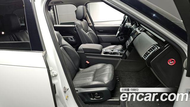 Land Rover Discovery 5 2.0 SD4 SE 2018 — фото 10