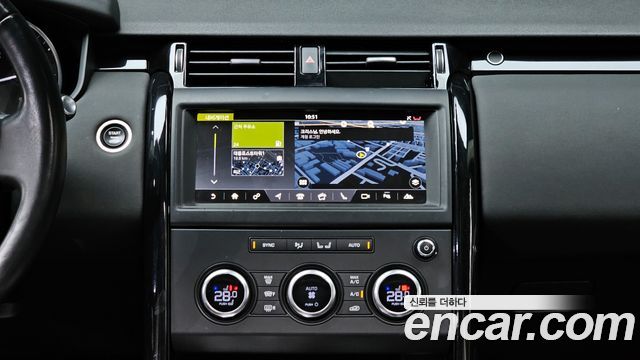 Land Rover Discovery 5 2.0 SD4 SE 2018 — фото 14