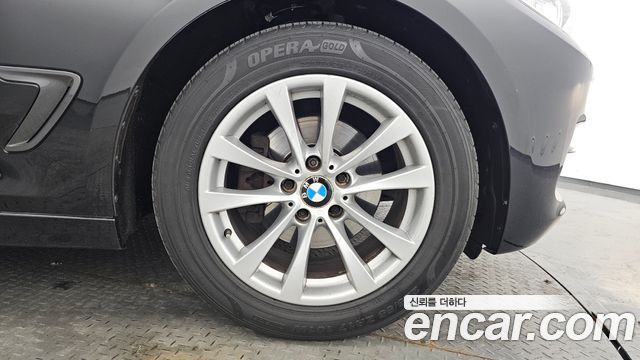 BMW 3 Series GT (F34) GT 320d xDrive 2014 — фото 24