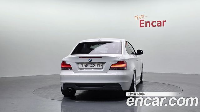 BMW 1 Series (E82) 120d Coupe M Sport 2011 — фото 4