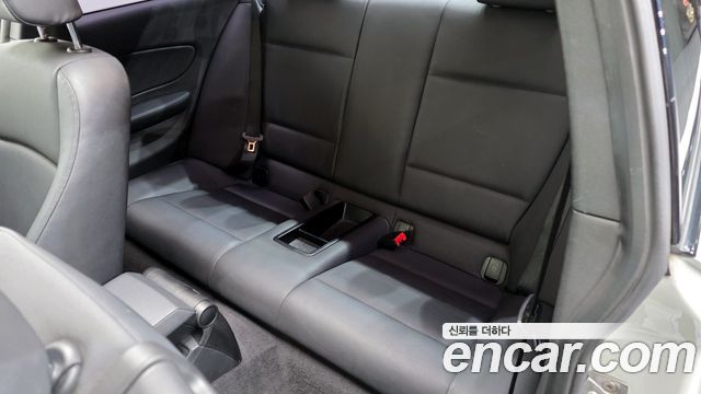 BMW 1 Series (E82) 120d Coupe M Sport 2011 — фото 12