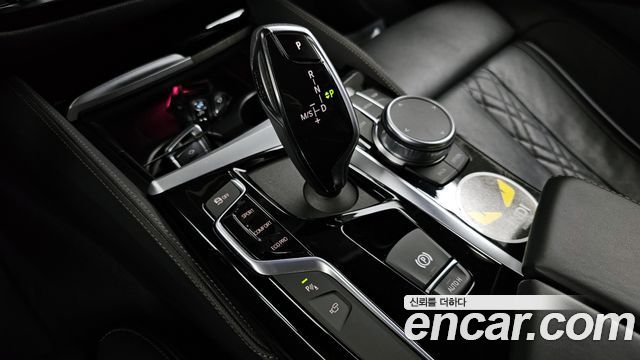 BMW 5 Series (G30) 530i xDrive M Sport Package Plus 2020 — фото 9