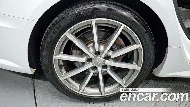 Audi A6 40 TDI Quattro Sprot C7 2016 — фото 5