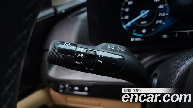 Kia Carnival (IV) Diesel 9-Seater Signature 2023 — фото 17