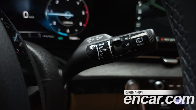 Kia Carnival (IV) Diesel 9-Seater Signature 2023 — фото 18