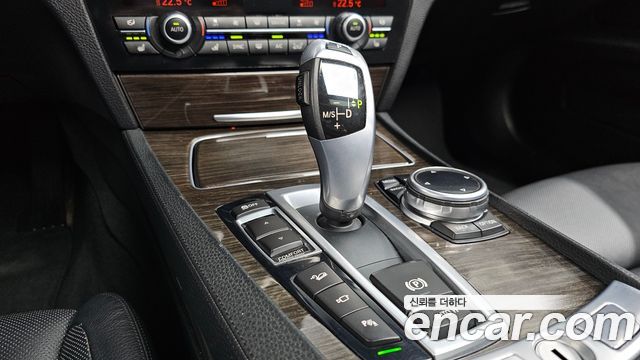 BMW 7 Series (F01) 730d xDrive 2014 — фото 9