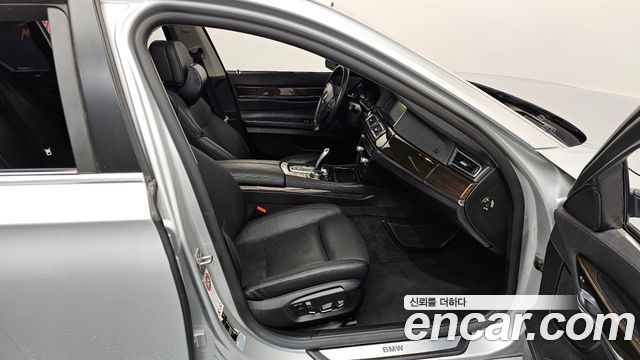 BMW 7 Series (F01) 730d xDrive 2014 — фото 15