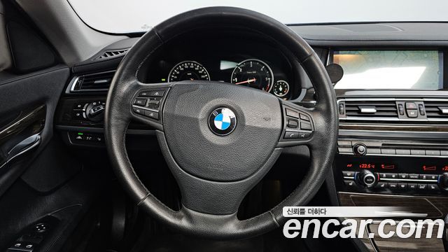 BMW 7 Series (F01) 730d xDrive 2014 — фото 17