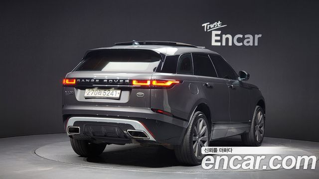 Land Rover Range Rover Velar 3.0 D300 R-Dynamic HSE 2018 — фото 2