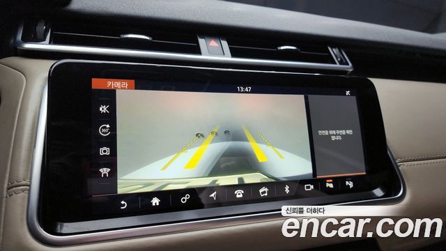 Land Rover Range Rover Velar 3.0 D300 R-Dynamic HSE 2018 — фото 15