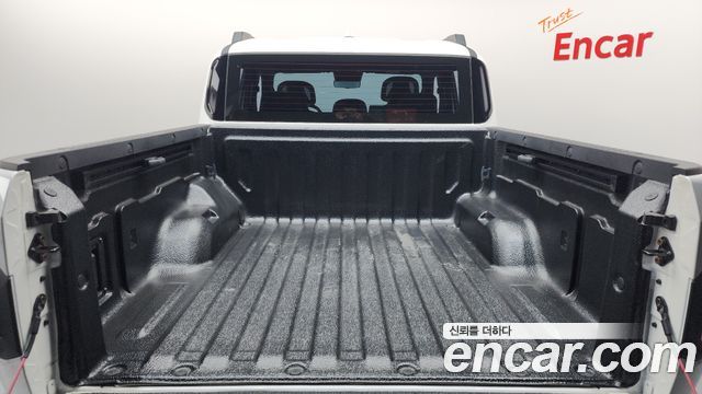 Kia Tasman 2.5T Gasoline 4WD X-Pro 2026 — фото 20