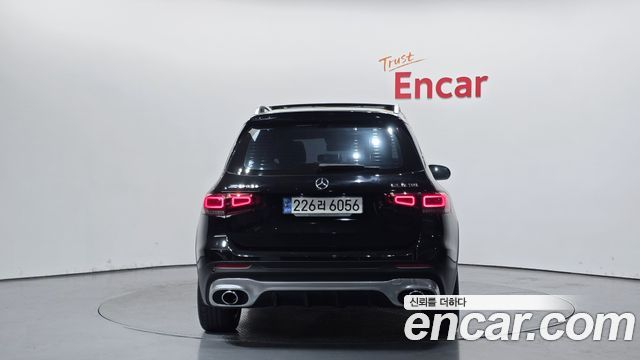 Mercedes-Benz GLB-Class (X247) AMG GLB35 4MATIC 2022 — фото 4