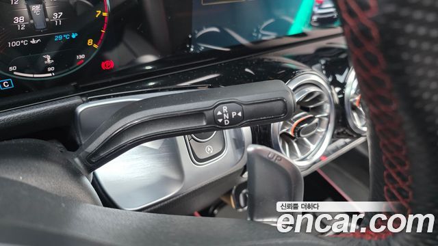 Mercedes-Benz GLB-Class (X247) AMG GLB35 4MATIC 2022 — фото 9