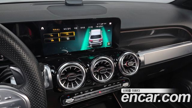 Mercedes-Benz GLB-Class (X247) AMG GLB35 4MATIC 2022 — фото 15