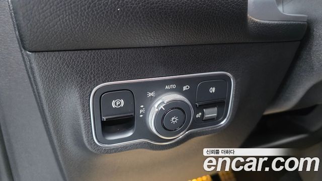 Mercedes-Benz GLB-Class (X247) AMG GLB35 4MATIC 2022 — фото 16