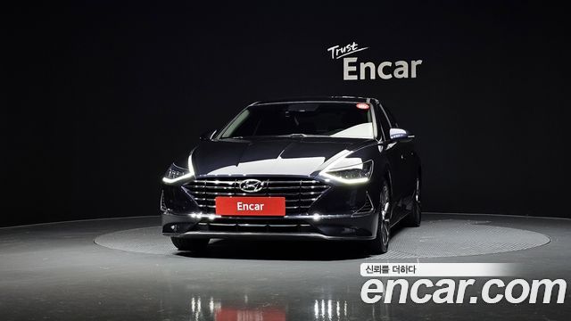 Hyundai Sonata (DN8) 2.0 Premium Family 2021 — фото 3