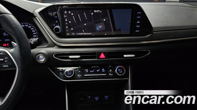 Hyundai Sonata (DN8) 2.0 Premium Family 2021 — фото 14