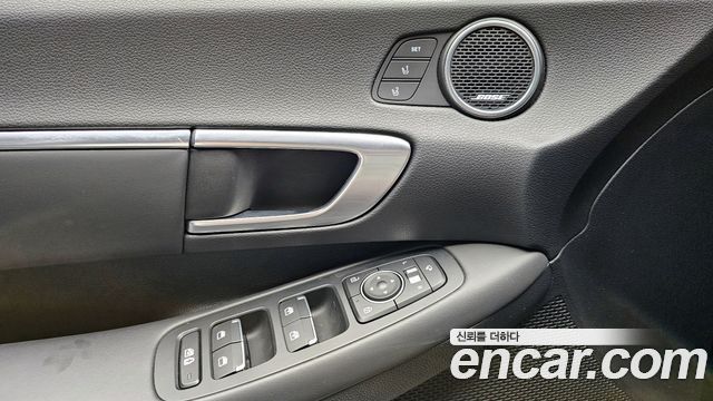 Hyundai Sonata (DN8) 2.0 Premium Family 2021 — фото 16