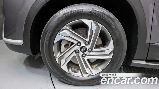 Hyundai Santa Fe Gasoline 2.5T 2WD Prestige 2021 — фото 5