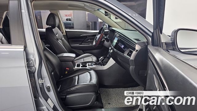 KG Mobility (SsangYong) Beautiful Korando Gasoline 1.5 2WD C5 Plus 2022 — фото 10