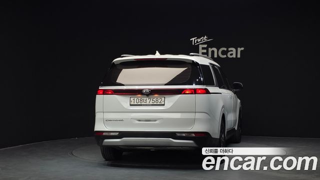 Kia Carnival (IV) Diesel 9-Seater Prestige 2021 — фото 4