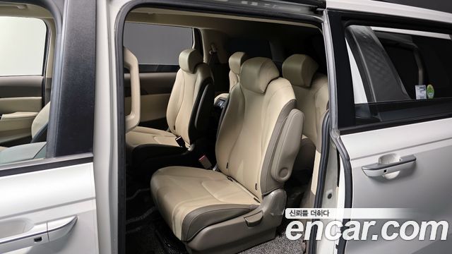Kia Carnival (IV) Diesel 9-Seater Prestige 2021 — фото 11