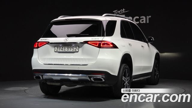 Mercedes-Benz GLE-Class (W167) GLE300d 4MATIC 2020 — фото 2