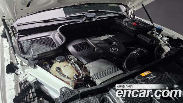 Mercedes-Benz GLE-Class (W167) GLE300d 4MATIC 2020 — фото 6