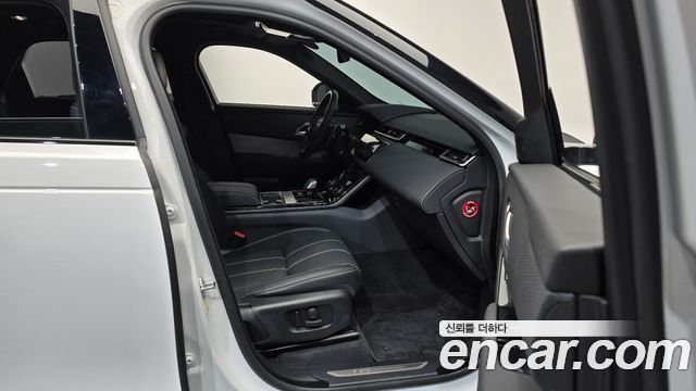 Land Rover Range Rover Velar 3.0 P400 R-Dynamic SE 2022 — фото 15