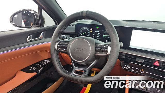 Kia K5 (III) 1.6 Turbo Noblesse 2024 — фото 17