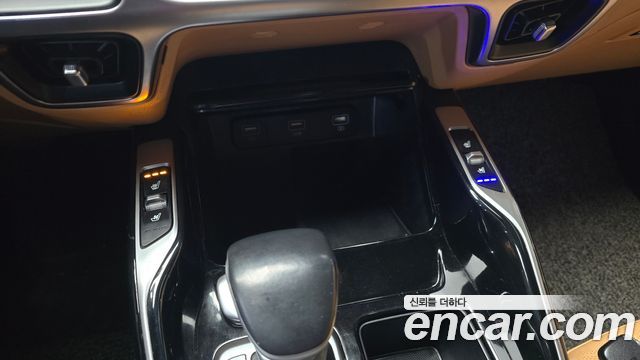 Kia Sorento (IV) Diesel 2.2 2WD Prestige 2021 — фото 16