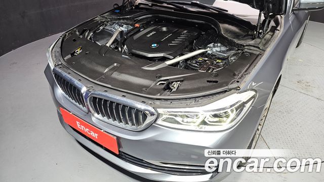 BMW 6 Series GT (G32) 640i xDrive Luxury 2018 — фото 6