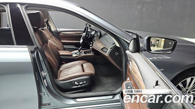 BMW 6 Series GT (G32) 640i xDrive Luxury 2018 — фото 11