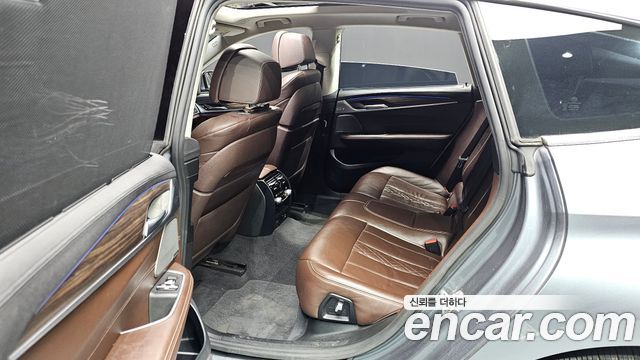 BMW 6 Series GT (G32) 640i xDrive Luxury 2018 — фото 12