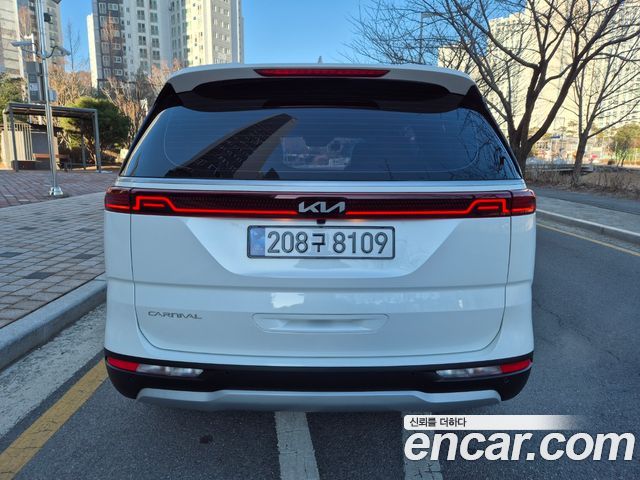 Kia Carnival (IV) Diesel 9-Seater Prestige 2023 — фото 4