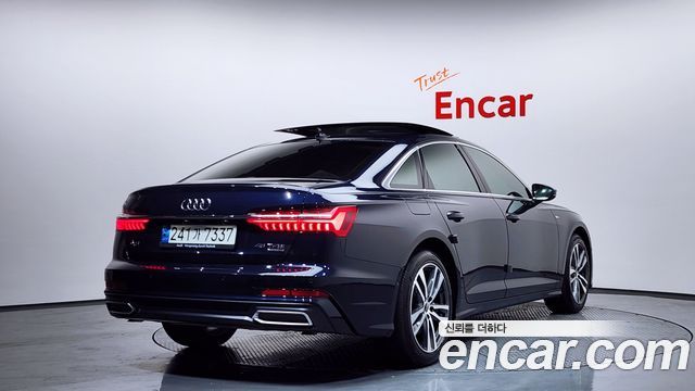 Audi A6 (C8) 45 TFSI Quattro Premium 2022 — фото 2