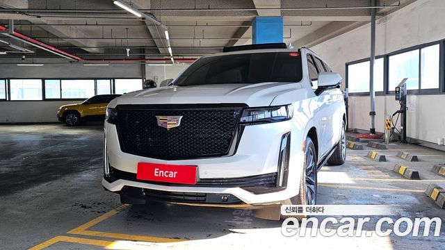 Cadillac Escalade (V) 6.2 ESV ESV Sports Platinum 2023 — фото 3