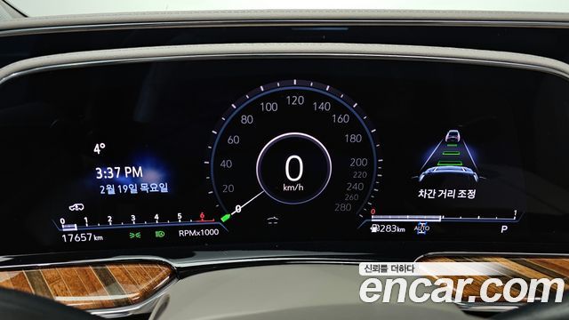 Cadillac Escalade (V) 6.2 ESV ESV Sports Platinum 2023 — фото 8