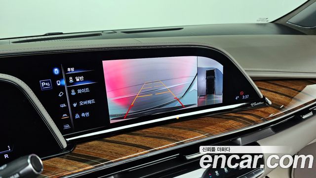 Cadillac Escalade (V) 6.2 ESV ESV Sports Platinum 2023 — фото 17