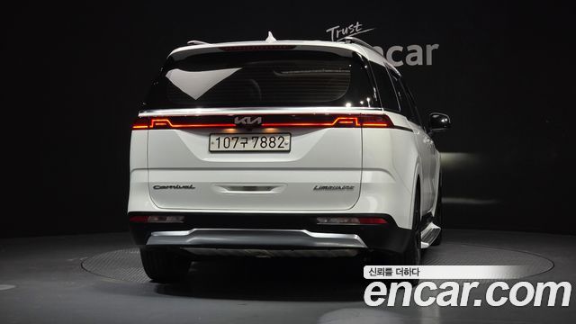 Kia Carnival (IV) Diesel 7-Seater Signature 2021 — фото 4